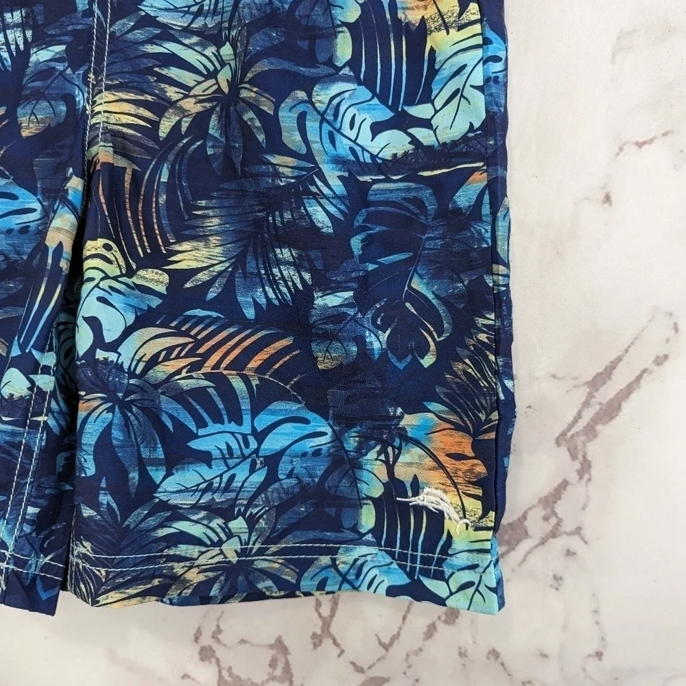 Tommy Bahama Swim Trunks Boys Large Mesh Board Shorts Tropical Leaf Hidden Shore